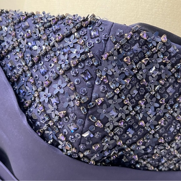 Carolina Herrera Strapless Embellished Silk Faille Gown Navy US:4 Dress - Picture 10 of 14